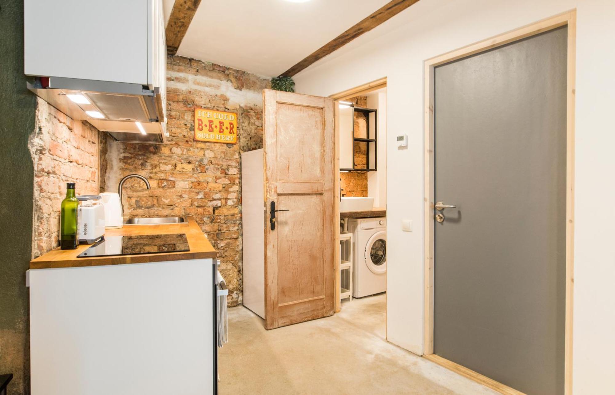 Appartement Neat Little With Free Parking
